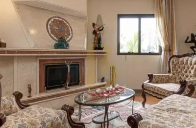 Apartamento com 490 m², 4 quartos sendo 4 suítes à venda no bairro saúde.