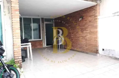 Casa em área arborizada e localização estratégica na vila nova conceição.