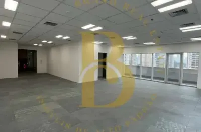 Conjunto comercial para locação no brooklin com 192m² e 4 vagas.
