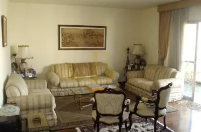 Apartamento amplo com 4 quartos (3 suítes) e 4 vagas em moema ? 220m²