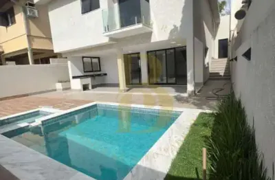 Casa á venda no residencial 3 em alphaville, 310 m²,  3 suítes e 6 vagas.