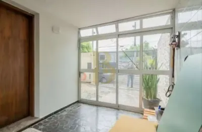 Casa à venda no planalto paulista ? 375m² | 5 dormitórios + edícula + 5 vagas