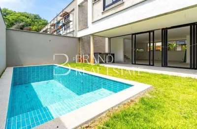 Casa de condomínio com 450 m², 4 quartos sendo 4 suítes à venda no bairro Alto da Boa Vista.