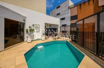 Primorosa cobertura duplex, com vista 360°, localizada no Jardim América.