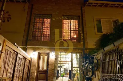 Casa com 240 m², 3 suítes + 2 vagas de garagem à venda no bairro vila nova conceição