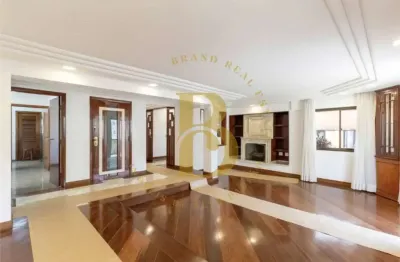 Apartamento á venda de 189m², com 3 suítes e 4 vagas no jardim paulista.