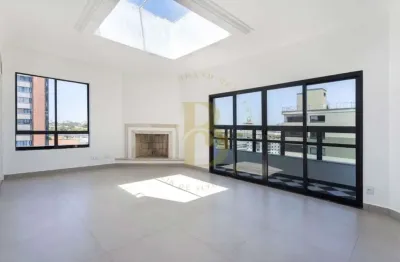 Belíssima cobertura duplex, com vista panorâmica, localizada em moema.