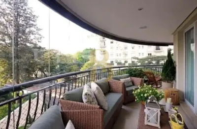 Apartamento com 288 m², 3 quartos sendo 3 suítes à venda no bairro vila nova conceição.