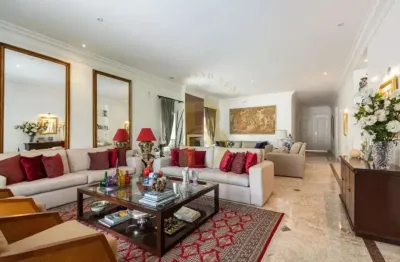 Casa com 5 quartos à venda na Avenida Albert Einstein, 220, Jardim Leonor, São Paulo