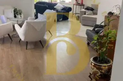 Apartamento á venda com 300 m², 04 quartos e 03 vagas de garagem no bairro higienópolis.