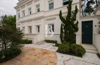 Casa de condomínio primorosa, living imponente e acabamentos únicos na chácara flora.