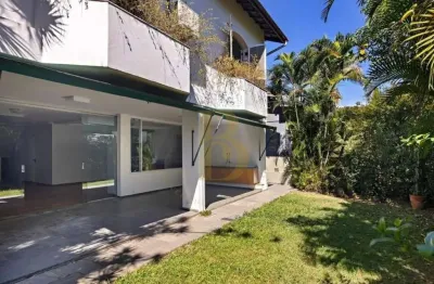Casa de condomínio com 266 m², 4 quartos sendo 3 suítes à venda no bairro jardim morumbi.