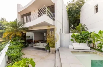 Casa em condomínio fechado com 3 quartos à venda na Rua Pacobá, 255, Cidade Jardim, São Paulo