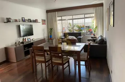 Casa com 4 quartos à venda na Rua Barão de Suruí, 157, Vila Congonhas, São Paulo