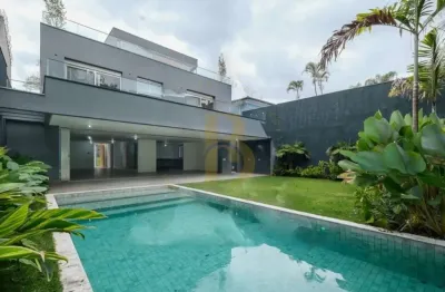 Casa com 740 m², 4 quartos sendo 4 suítes à venda no bairro jardim paulista.