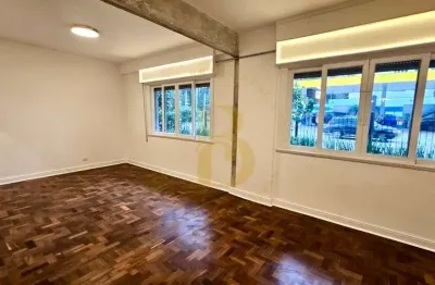 Apartamento reformado á venda 150m², com 2 dormitórios e 1 vaga em higienópolis