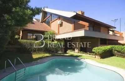 Casa para Locação, Explore uma Vida de Luxo e Conforto no Bairro Cidade Jardim!