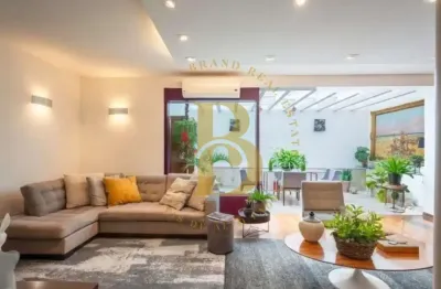 Casa com 320 m², 3 quartos sendo 2 suítes à venda no bairro morumbi.