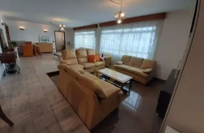 Apartamento com 180 m², 3 quartos sendo 1 suíte à venda no bairro jardim da saúde.