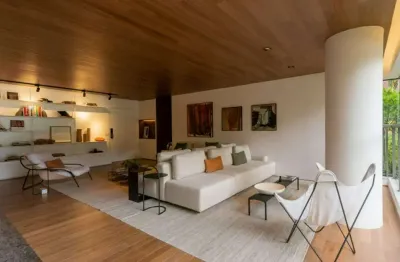 Apartamento com 205 m², 4 quartos sendo 2 suítes à venda no bairro cidade monções.