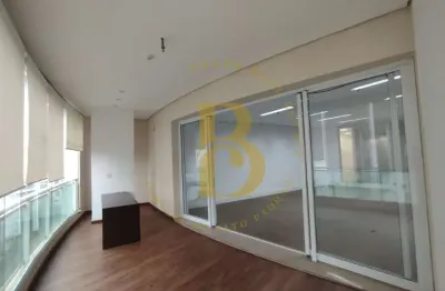 Imóvel comercial espaçoso, com varanda no bairro cerqueira cesar