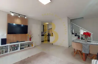Casa à venda de 90m², com 3 dormitórios, em rua tranquila e arborizada!