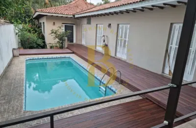 Casa com 750 m², 4 quartos sendo 2 suítes à venda no bairro santo amaro.