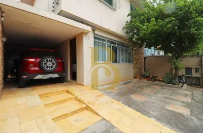 Casa com 250 m², 4 quartos sendo 4 suítes à venda no bairro campo belo.