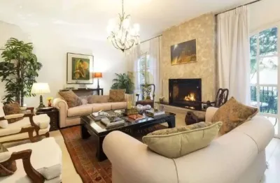 Casa com 460 m², 4 quartos sendo 3 suítes à venda no bairro jardim guedala.