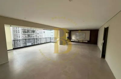 Apartamento com 207 m², 3 quartos sendo 3 suítes à venda no bairro jardins. 2 quadras da rua haddock