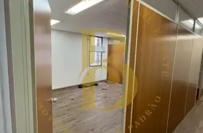 Sala comercial à venda na Rua Luís Coelho, 223, Consolação, São Paulo