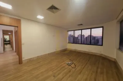 Sala comercial com 6 salas para alugar na Rua Joaquim Floriano, 820, Itaim Bibi, São Paulo