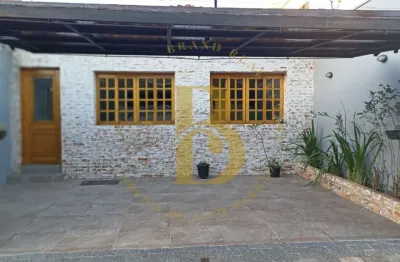 Casa com 120 m², 3 quartos sendo 1 suíte à venda no bairro planalto paulista.