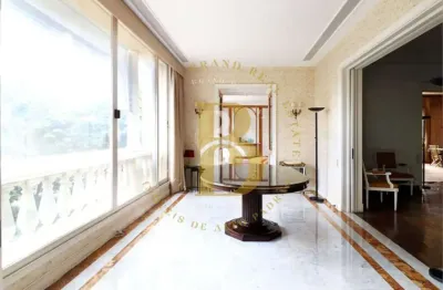 Apartamento espaçoso, com acabamentos de alto requinte, localizado no jardim europa.