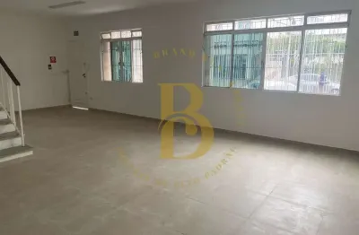Casa com 250 m², 5 quartos sendo 2 suítes à venda no bairro campo belo.