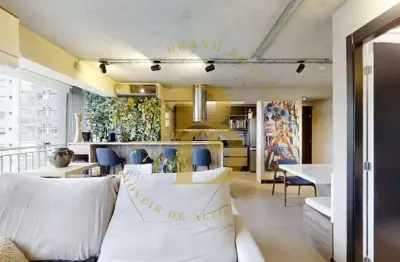 Excelente apartamento, com varanda envidraçada, localizado no bairro vila santa catarina.