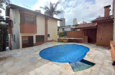 Casa com 376 m², 4 quartos sendo 2 suítes à venda no bairro pinheiros.