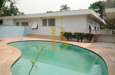 Casa com 753 m², 4 quartos sendo 4 suítes à venda no bairro granja julieta.