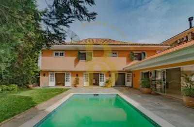 Casa á venda com 704m², 4 suítes, 08 vagas e piscina no morumbi nobre, próximo ao clube paineiras