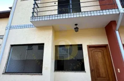 Casa de condomínio com 203 m², 3 quartos sendo 1 suíte à venda no bairro bosque da saúde.