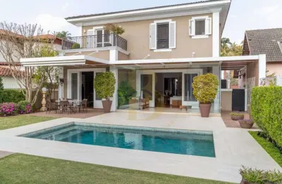 Casa com 750 m², 4 quartos sendo 4 suítes à venda no bairro cidade jardim.