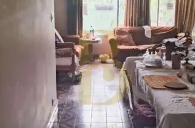 Casa com 200 m², 4 quartos sendo 3 suítes à venda no bairro brooklin.