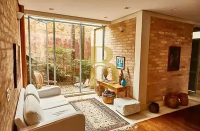 Casa com 600 m², 10 quartos sendo 10 suítes à venda no bairro jardim cordeiro.