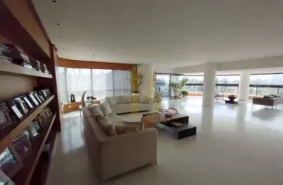 Apartamento com 441 m², 4 quartos sendo 4 suítes à venda no bairro Paraíso do Morumbi.