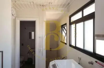 Cobertura com 360 m², 3 quartos sendo 2 suítes à venda no bairro Aclimação.