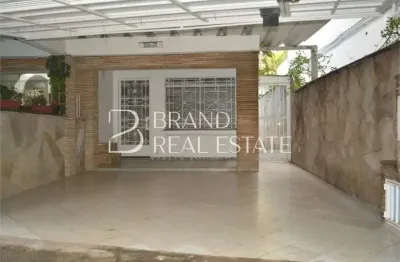 Casa com 300 m², 4 quartos sendo 0 suíte à venda no bairro Vila Nova Conceição.