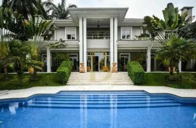 Casa á venda no condomínio residencial hars guancan em cotia. 1000m², 5 quartos, 6 vagas.