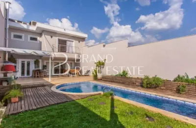 Casa à venda com 675m², 5 quartos e 8 vagas no Planalto Paulista