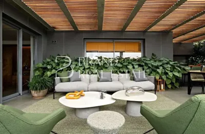 Penthouse Clean com Terraço Tropical e Lazer Completo em Moema.