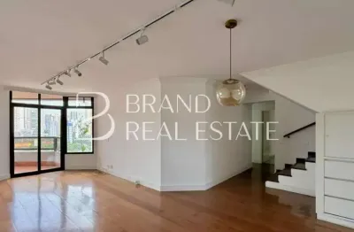 Cobertura Duplex à Venda em Santo Amaro  270 m² de Conforto e Sofisticação, 3 quartos e 4 vagas